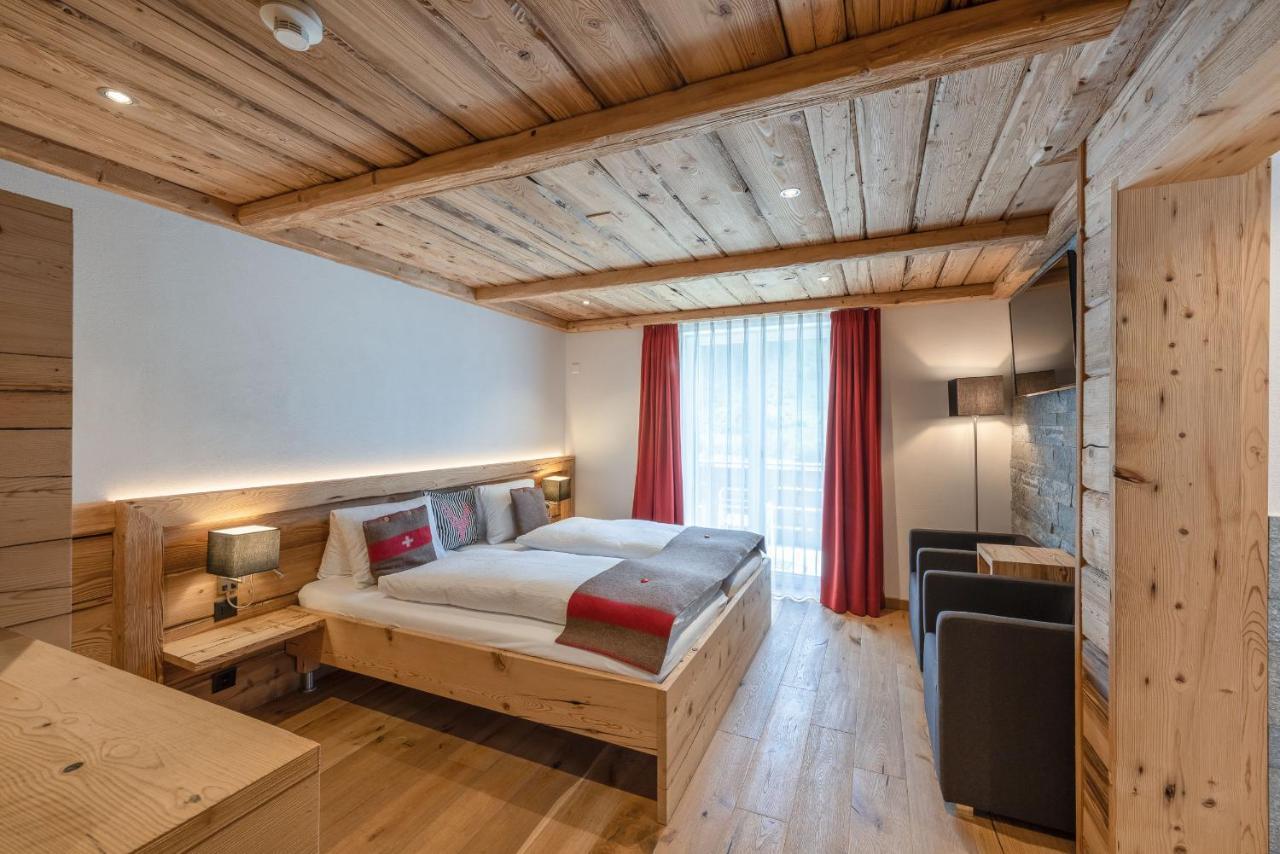 Hotel Crusch Alba Swiss Lodge Zernez Buitenkant foto