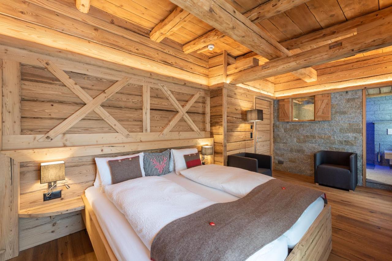 Hotel Crusch Alba Swiss Lodge Zernez Buitenkant foto