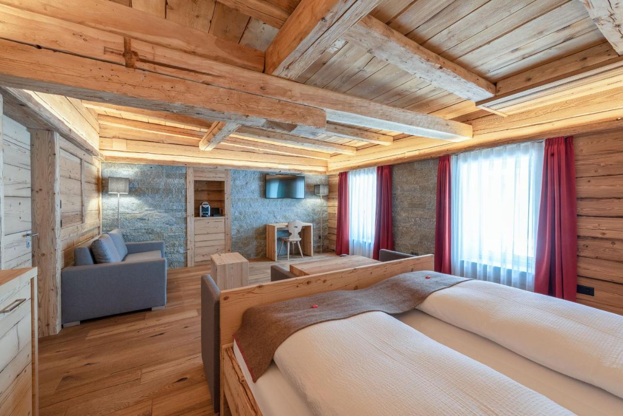 Hotel Crusch Alba Swiss Lodge Zernez Buitenkant foto